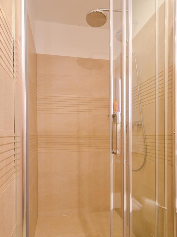 Appartement Mocca Next To Crystal Garden And Russian Church *